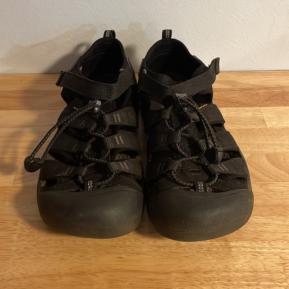 Keen Water Shoes - Picture 2 of 6